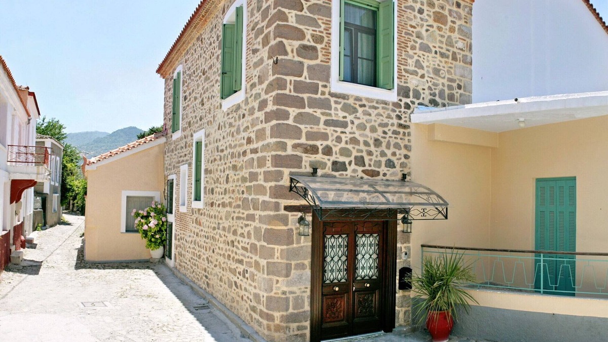Petra Villa | Family-Friendly, Friendly for Couples, Gay Friendly, Yoga Friendly, Trecking