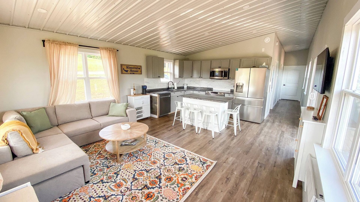 Found Mills Cottage | Family friendly & full of amenities, close to PEIs beach & golf destinations.