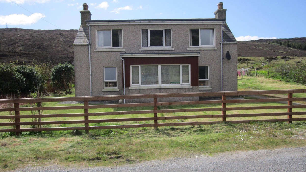Glen Kyles House | Family Friendly Cottage Near Sandy Beaches