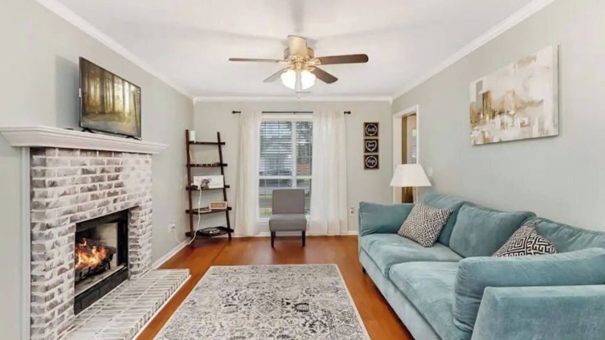 Goose Creek House | Family Friendly Getaway Near Everything: Naval Weapons Station & Charleston