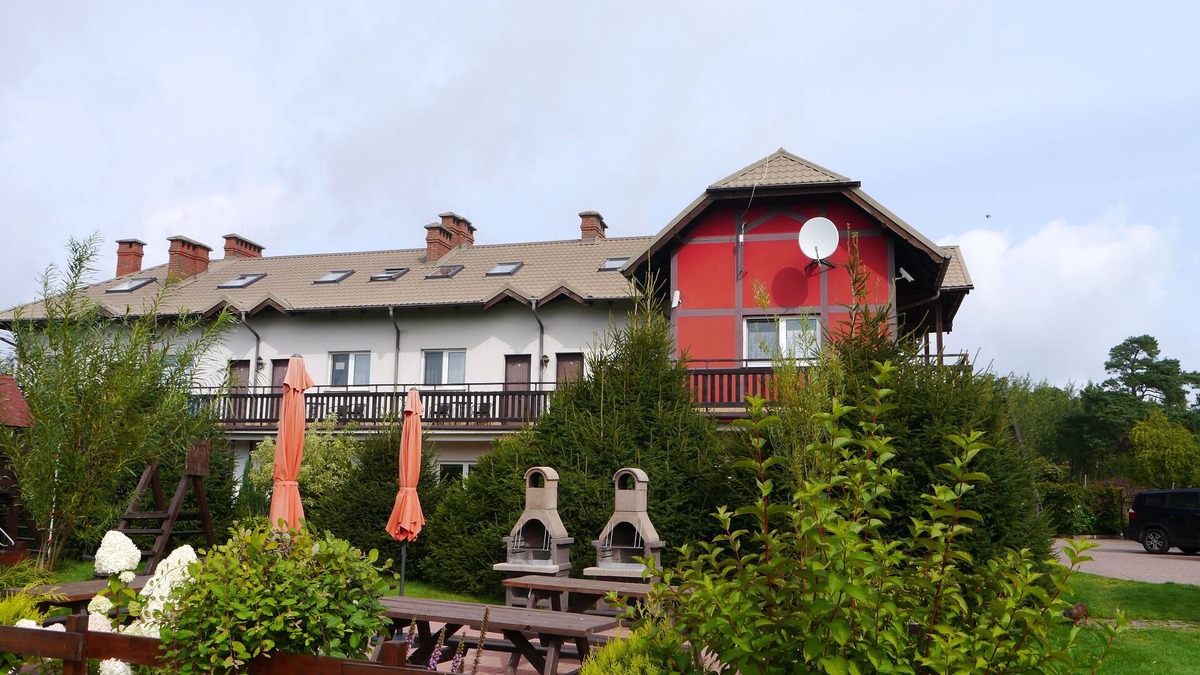 Rowy Apartment | Family-friendly, green area, barbecue area, surrounded by pastures, nature park