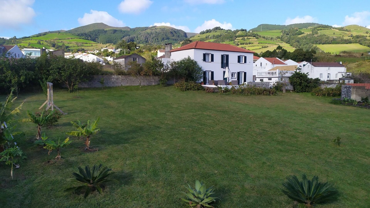 Vila Franca do Campo House | Family friendly house situated next to the beaches in the center of the island