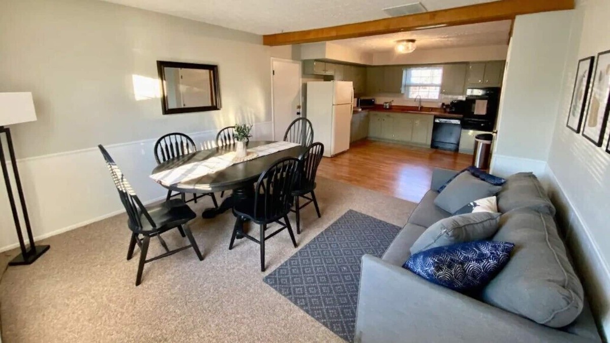 Cumberland House | Family-friendly home in the heart of Cumberland.