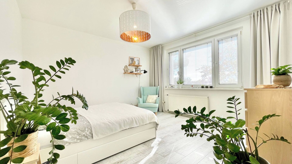 Bratislava Apartment | Family-Friendly Home-Free parking-12 min to Center