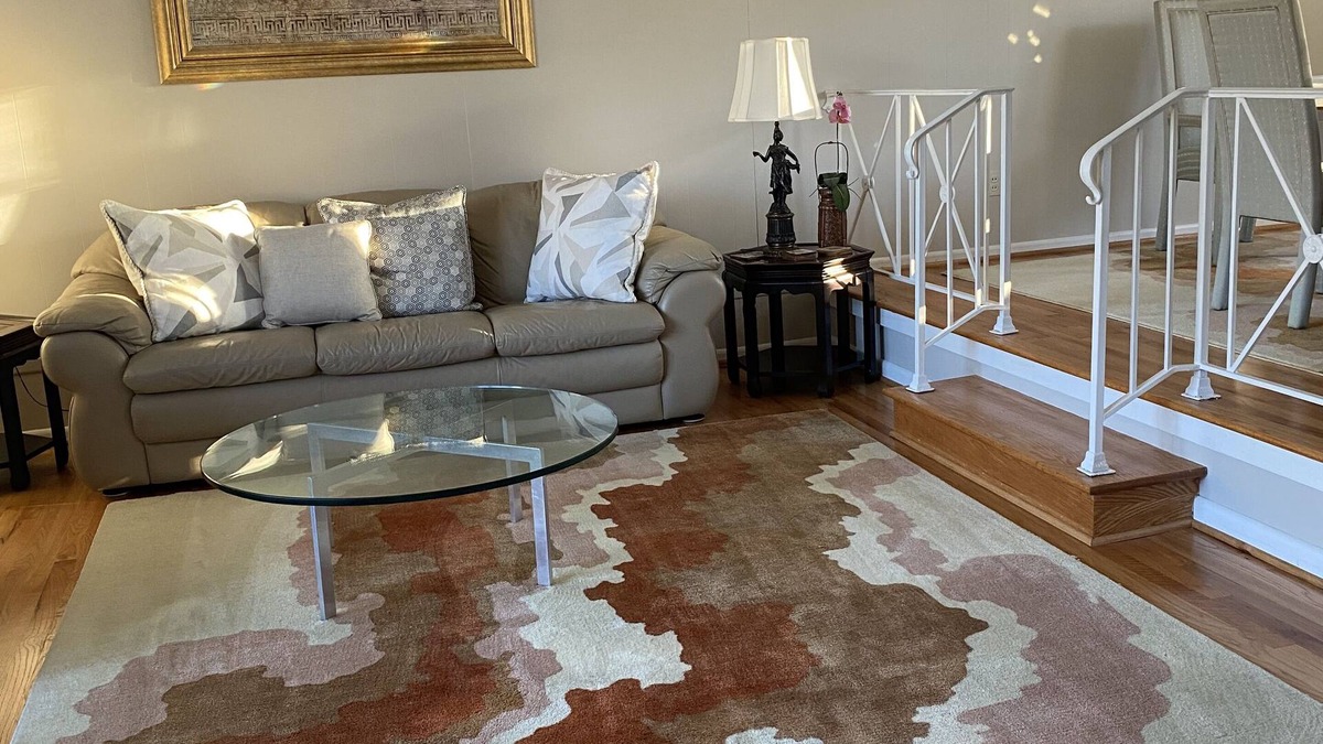 West End House | Family friendly home, sleeps 8, close to DC attractions.nNew kitchen.