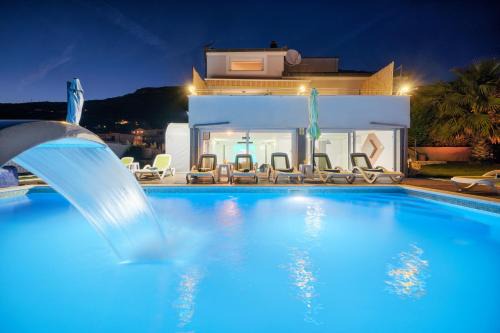Kastel Stari House | Family friendly house with a swimming pool Kastel Stari, Kastela - 22138