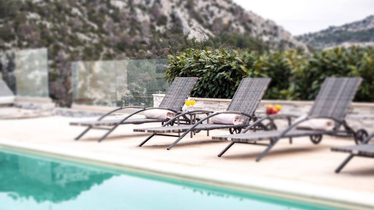 Krizni rat House | Family-Friendly House in Hvar – Beach Within Walking Distance