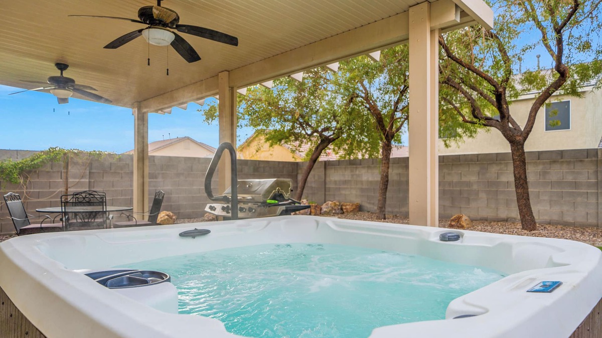 Centennial Hills House | Family Friendly House in Centennial Hills