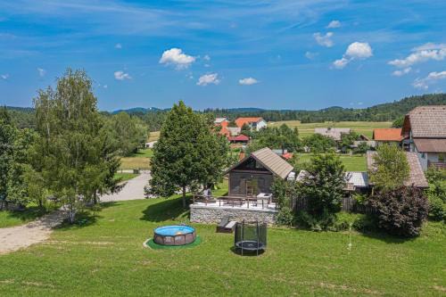 Velike Bloke Ski Chalet | Family Friendly Kraševec Lodge - Happy Rentals