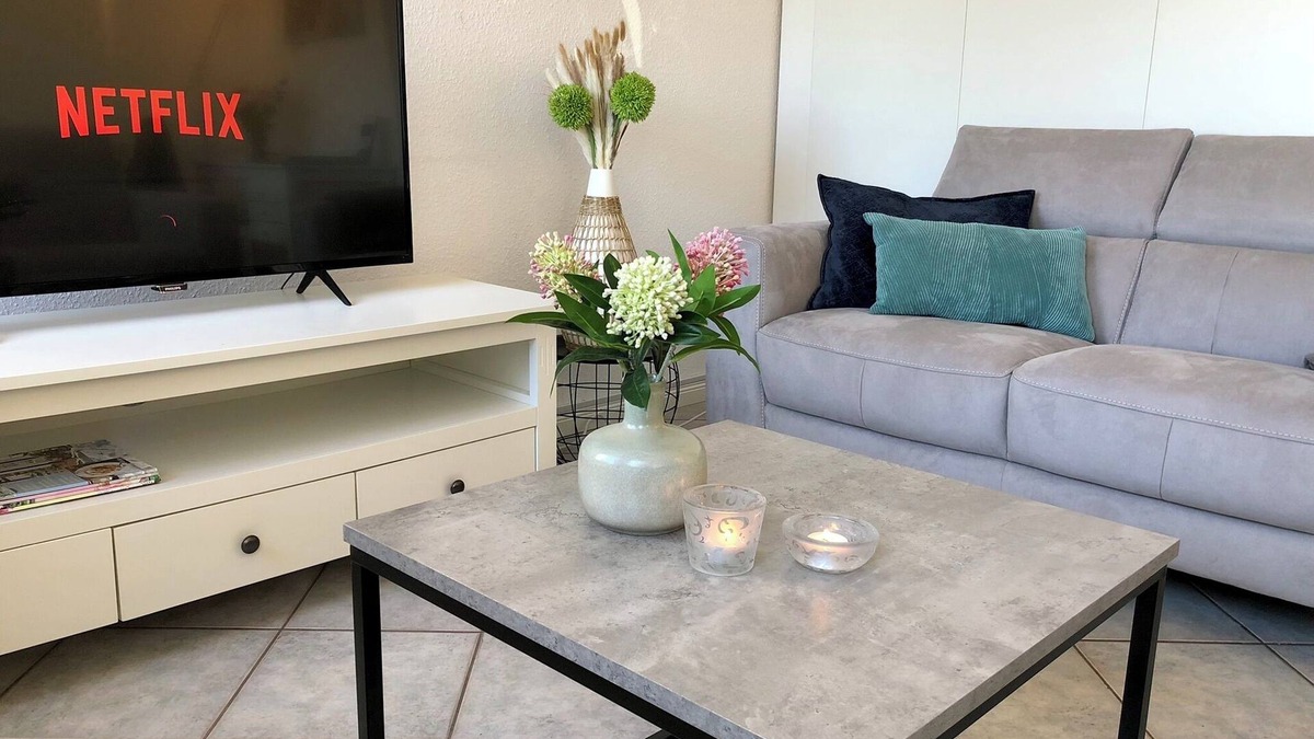Grundhof Apartment | Family-friendly Krischan vacation apartment with quiet, fenced garden.