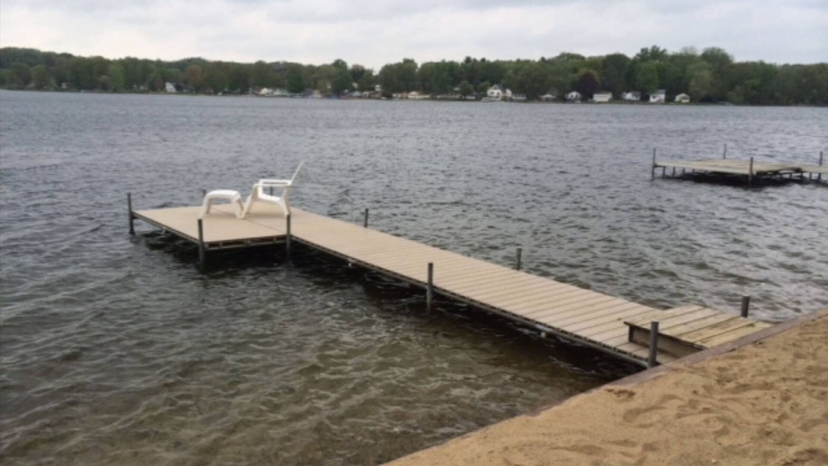 Three Rivers Cottage | Family Friendly Lakefront Cottage with Breathtaking Sunsets