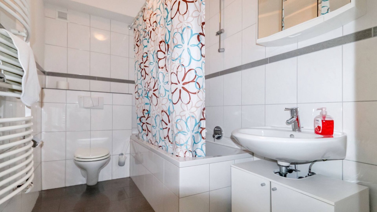 Old Town Apartment | Family-friendly, large apartment (approx. 70m²) in Cologne city center
