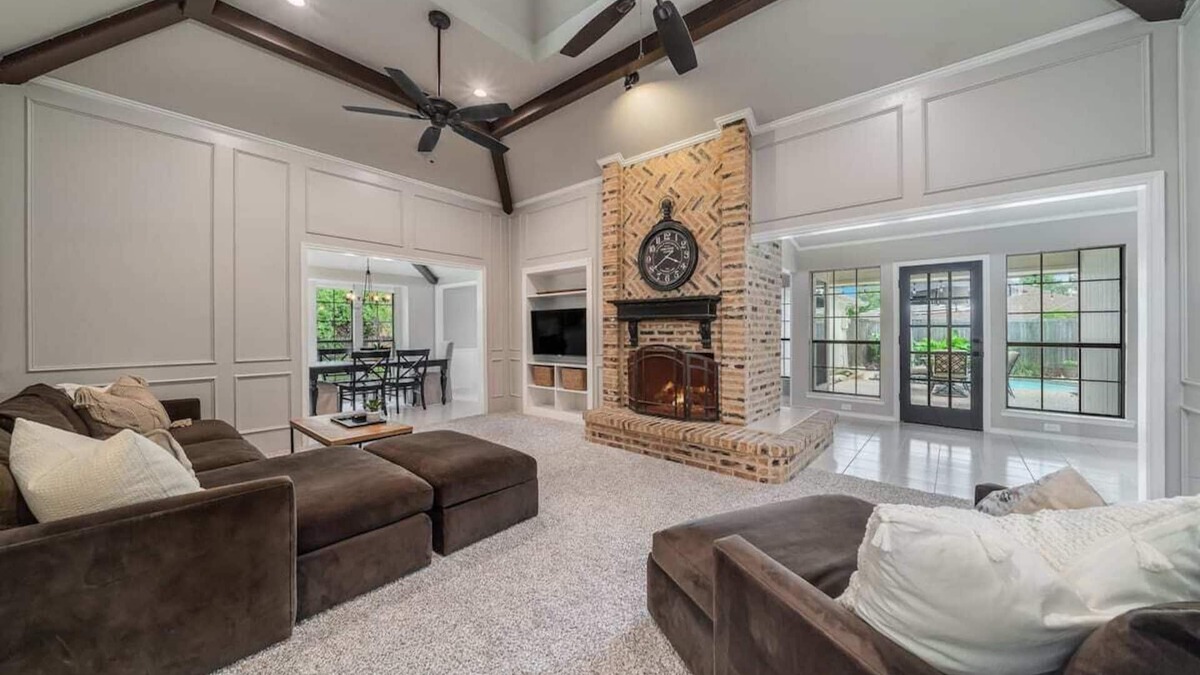 Northeast Carrollton House | Family Friendly Luxury Home with Pool