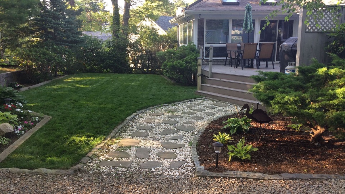 South Dennis House | Family Friendly Mid CapeHome Close to all Beaches Sleeps 6 Steps to Kelly Bay