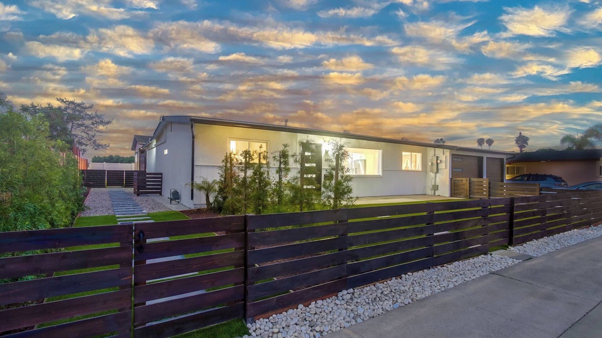 Clairemont House | Family-Friendly Modern Escape in San Diego