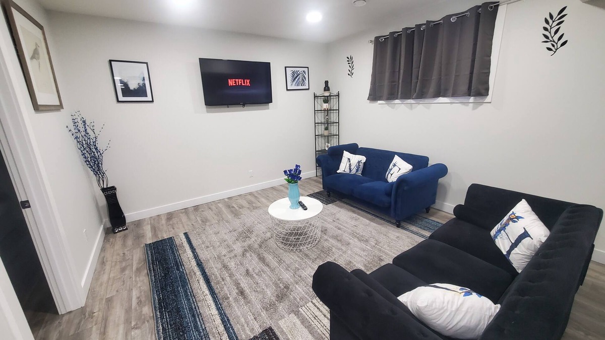 Northeast Edmonton Apartment | Family friendly | Netflix | Spacious and cozy 2-bedroom Legal basement suite
