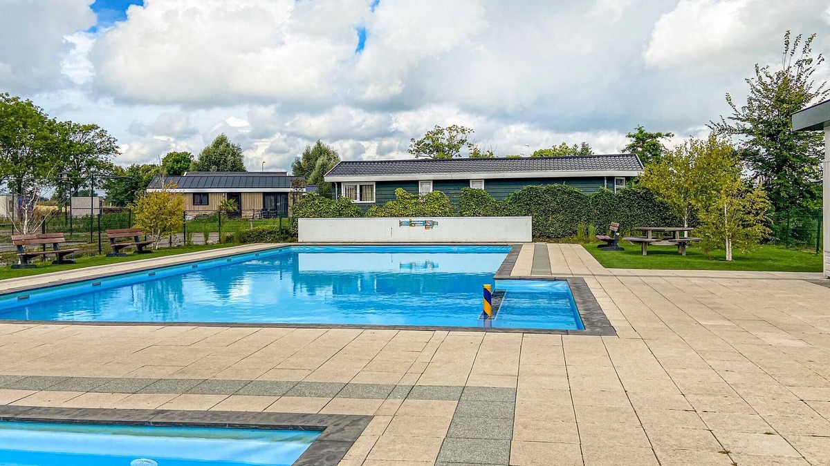 Oost-Graftdijk House | Family friendly, quietly located cottage with several activities in the nearby area.