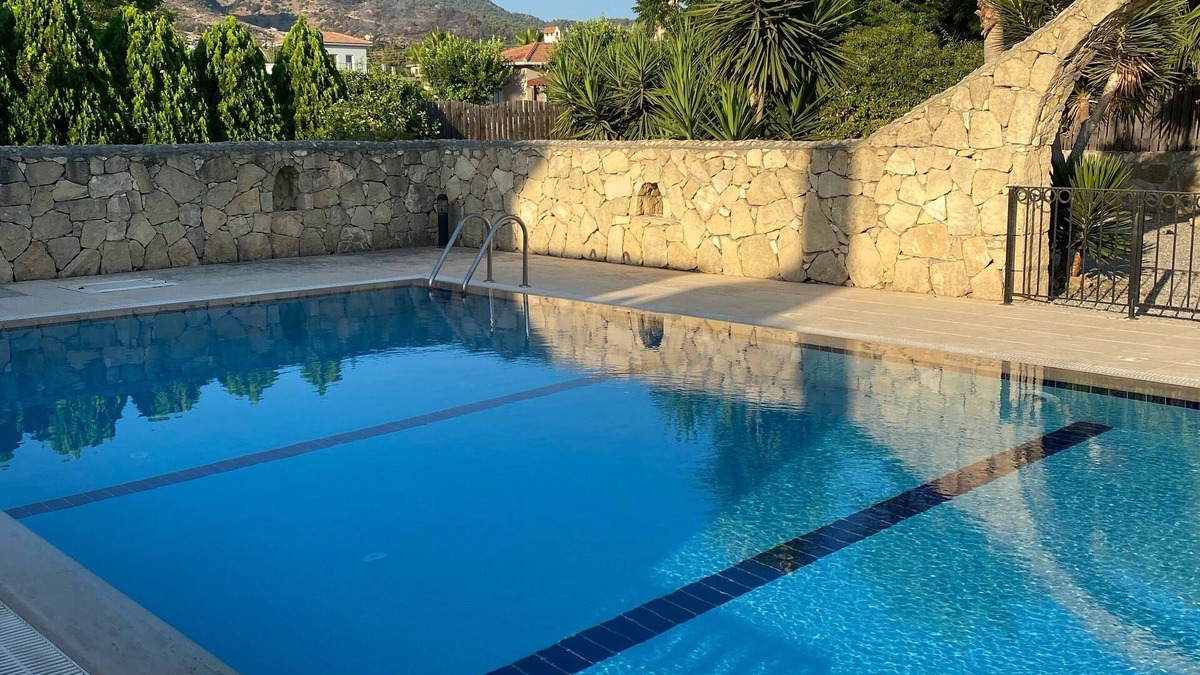 Kyrenia District Villa | Family, friendly Nutshell villa is situated in a quiet cul-de-sac in Karsiyaka.