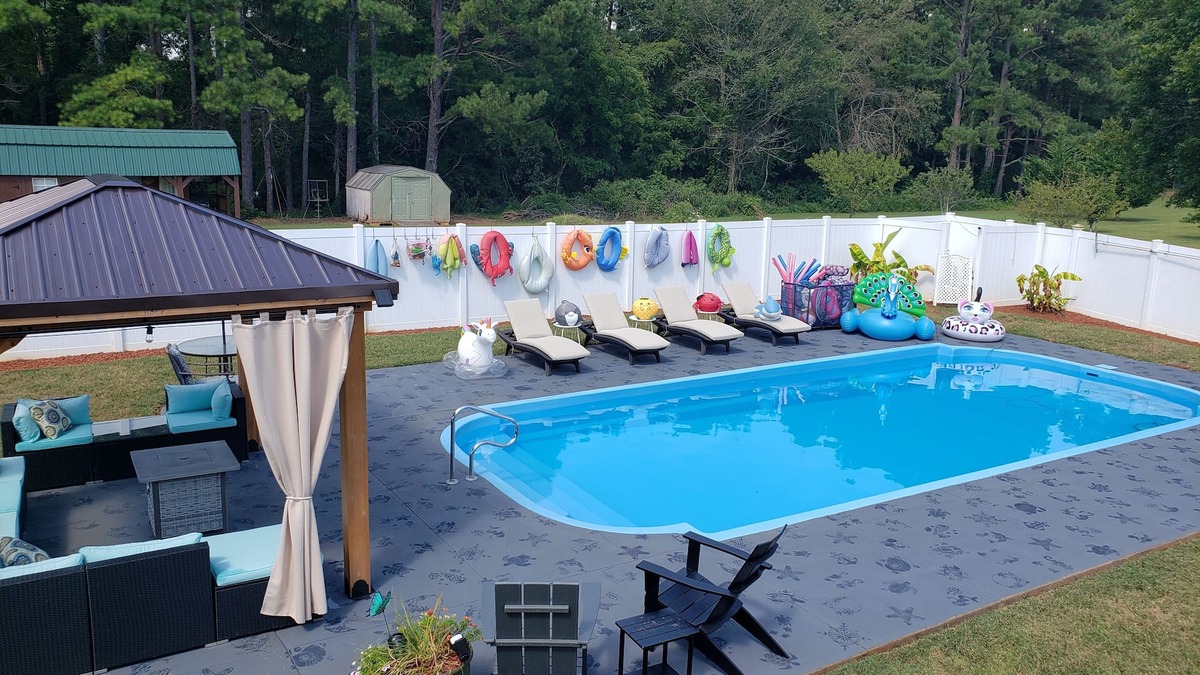 Crouse Apartment | Family Friendly Oasis