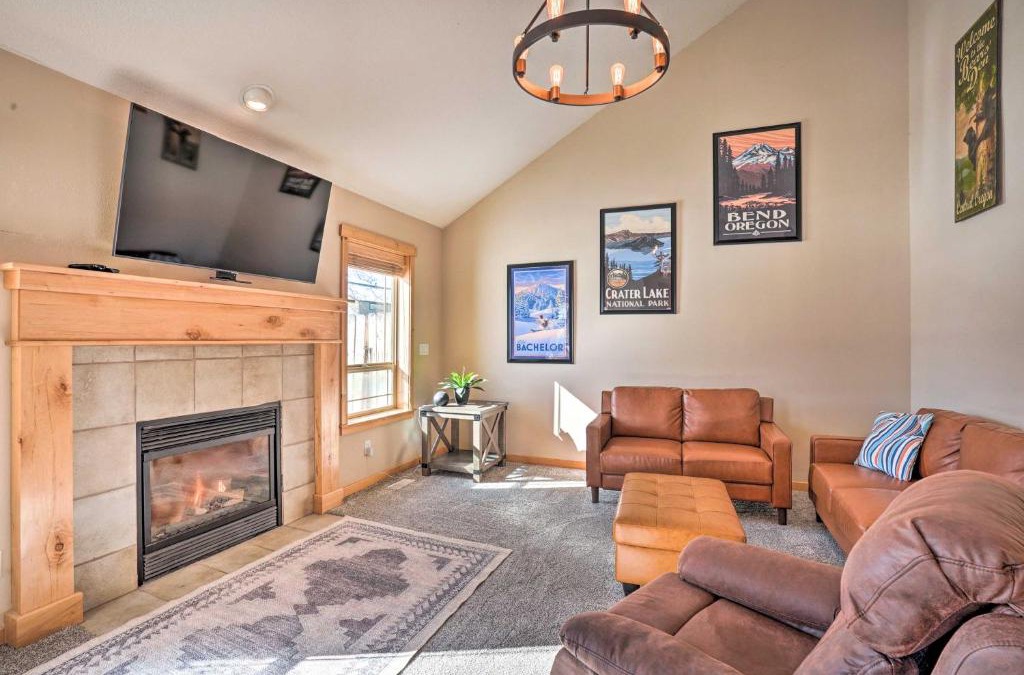 Boyd Acres House | Family-Friendly Oregon Vacation Home with Yard