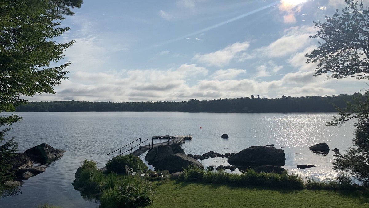 Otis House | Family friendly, pet friendly lakeside retreat. Close to Acadia National Park.