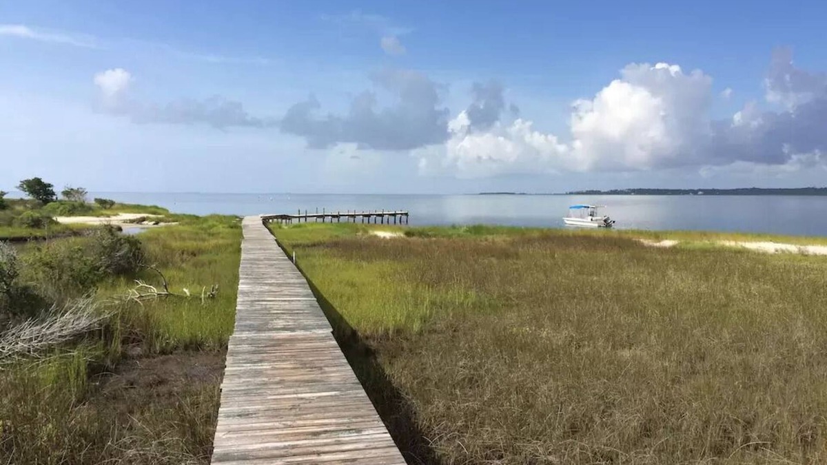 Carteret County House | Family-Friendly Private Waterfront Getaway!