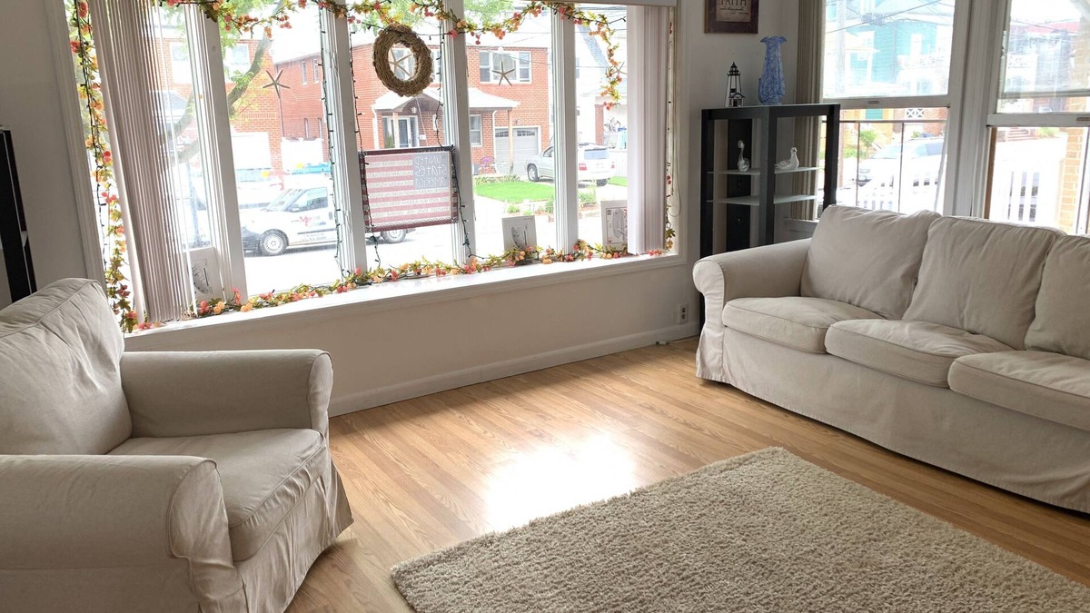 Belle Harbor House | Family Friendly Rockaway Beach Rental