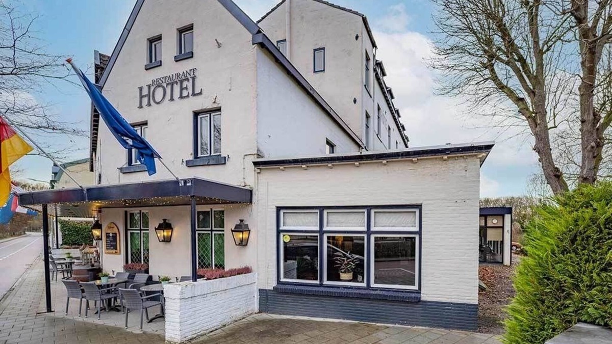 Geulhem Hotel | Family-Friendly Room in Relaxed Setting Near Roman Catacombs