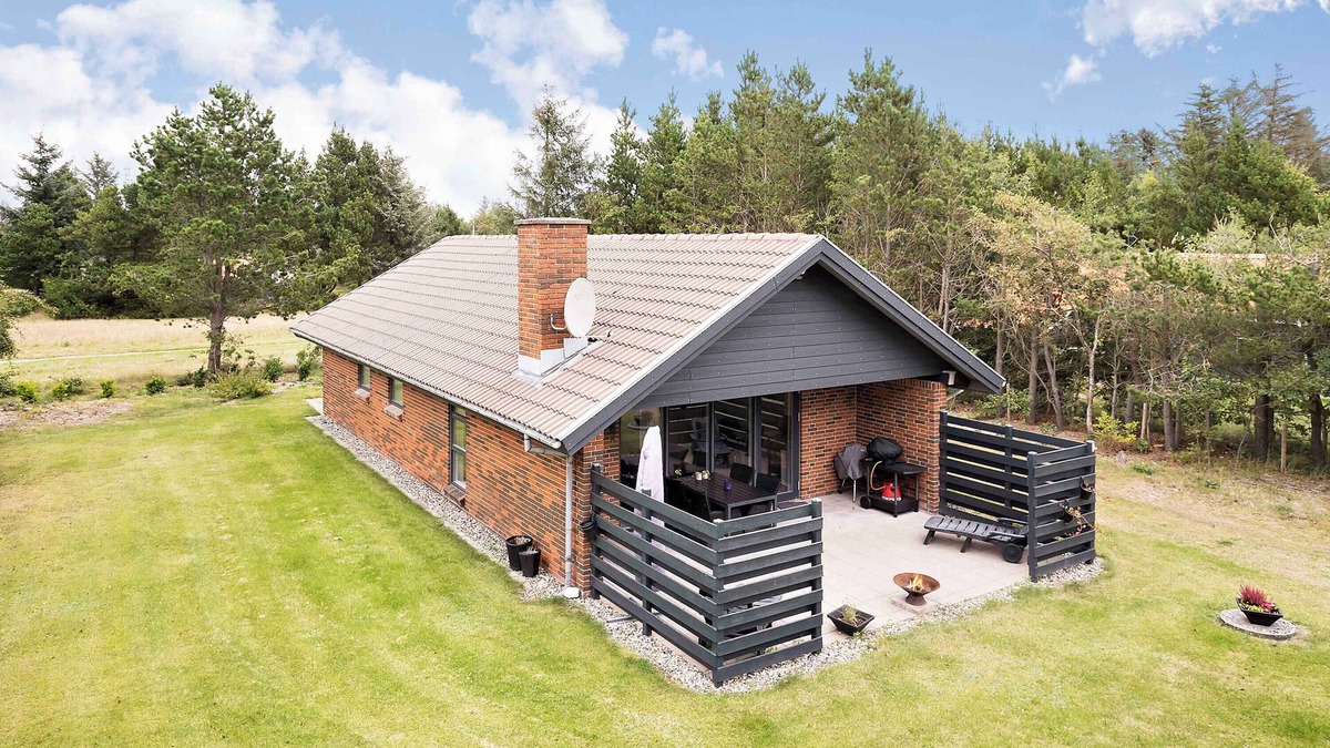 Sønder Nissum House | Family-friendly summer house by the North Sea