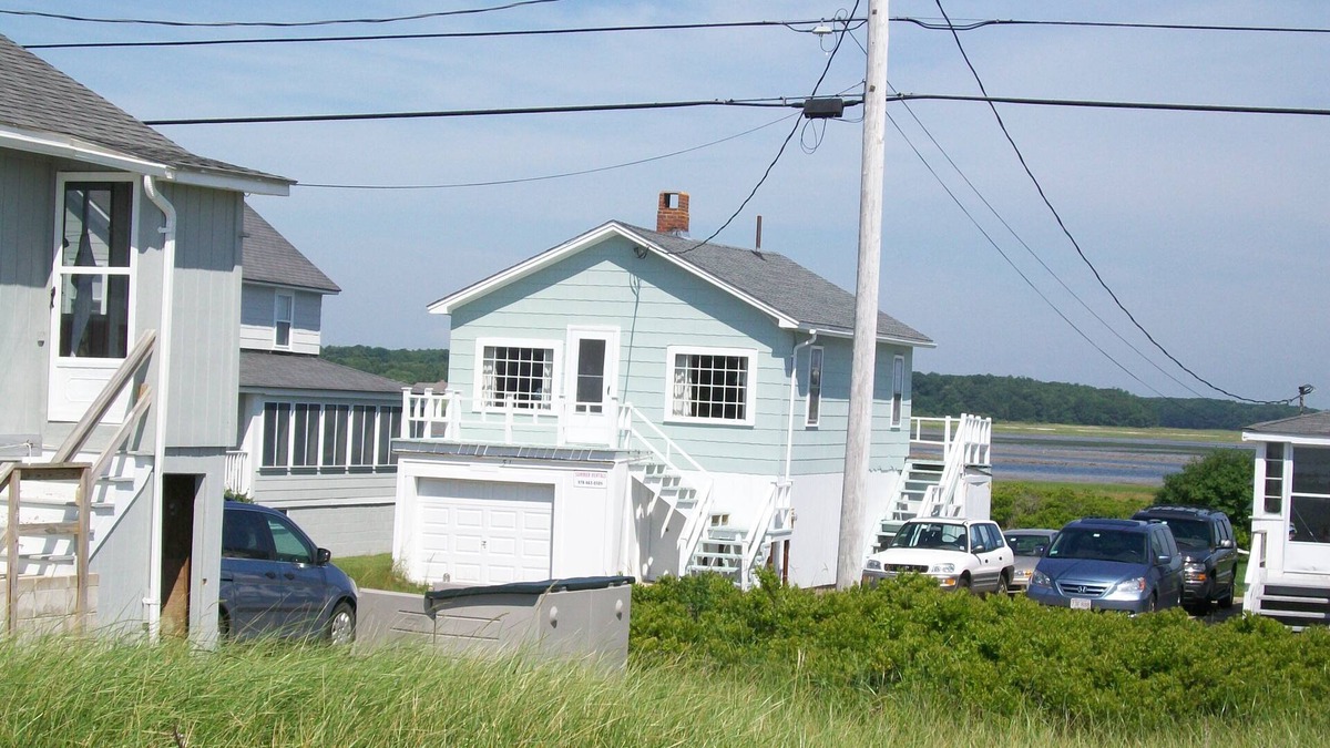 Biddeford Pool Cottage | Family Friendly Summer Cottage With Ocenview of Private, Sandy Beach