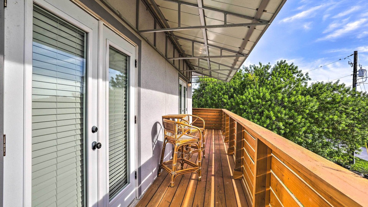 Port Tampa City Cottage | Family-friendly Tampa Home < 3 Mi to Ocean!