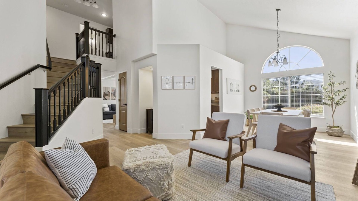 Northwest Reno House | Family Friendly! The Peachtree House, Reno's Scandinavian Haven