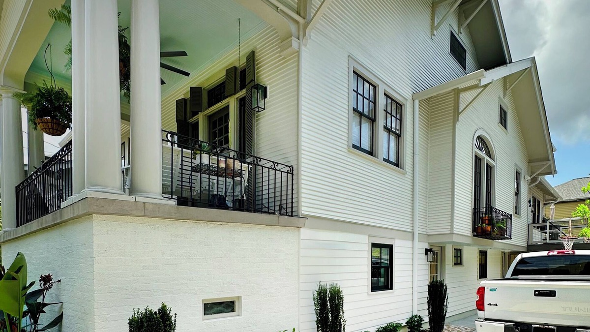 Audubon Apartment | Family-friendly, Uptown New Orleans retreat, 4 blocks from St. Charles.