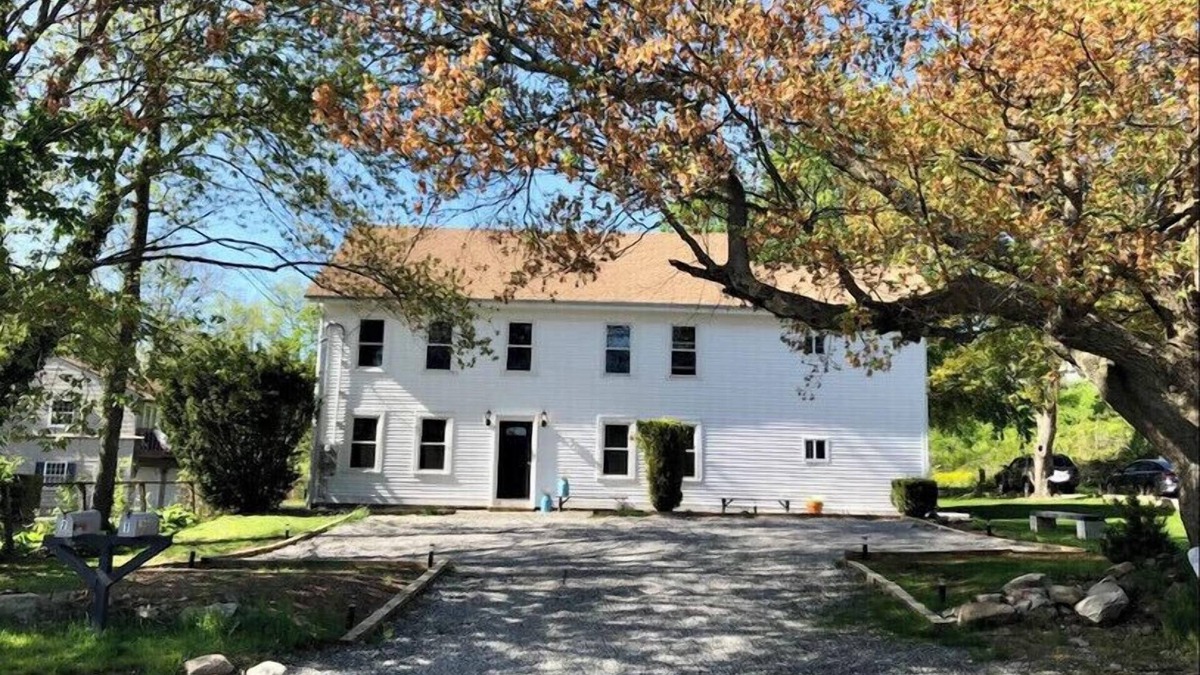 Johnston Apartment | family friendly