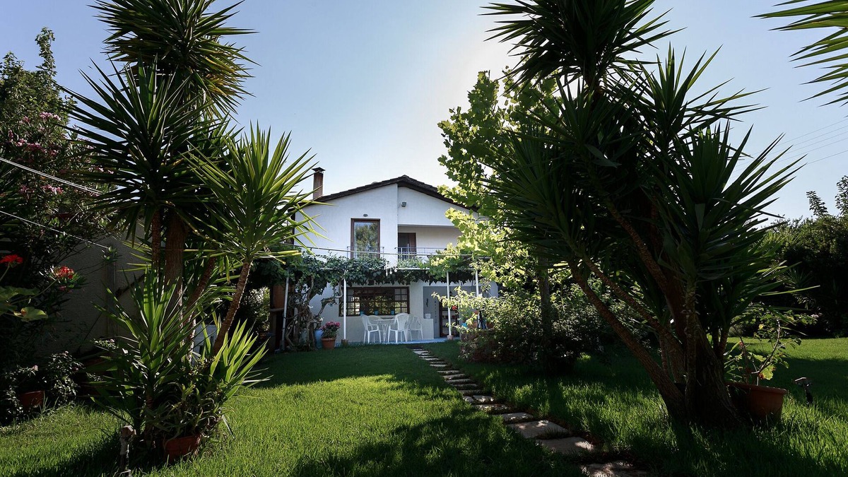 Agios Andreas House | Family-Friendly Villa At The Beachfront