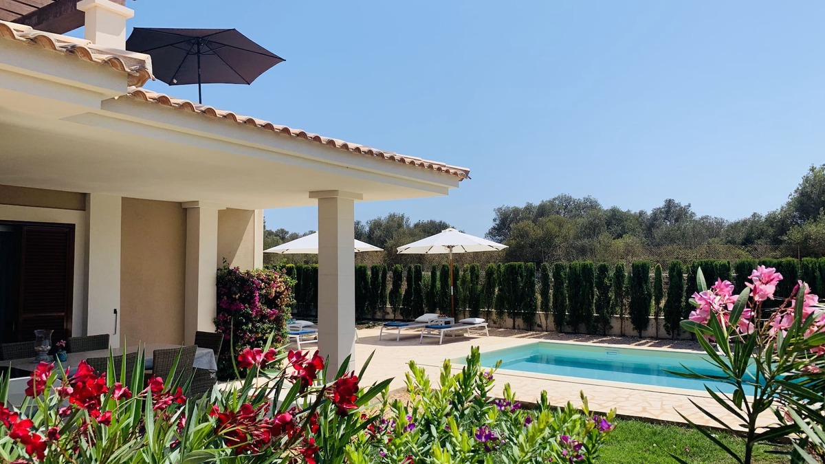 Cala Murada House | Family-friendly villa, close to the beach, air conditioning, WiFi, heating