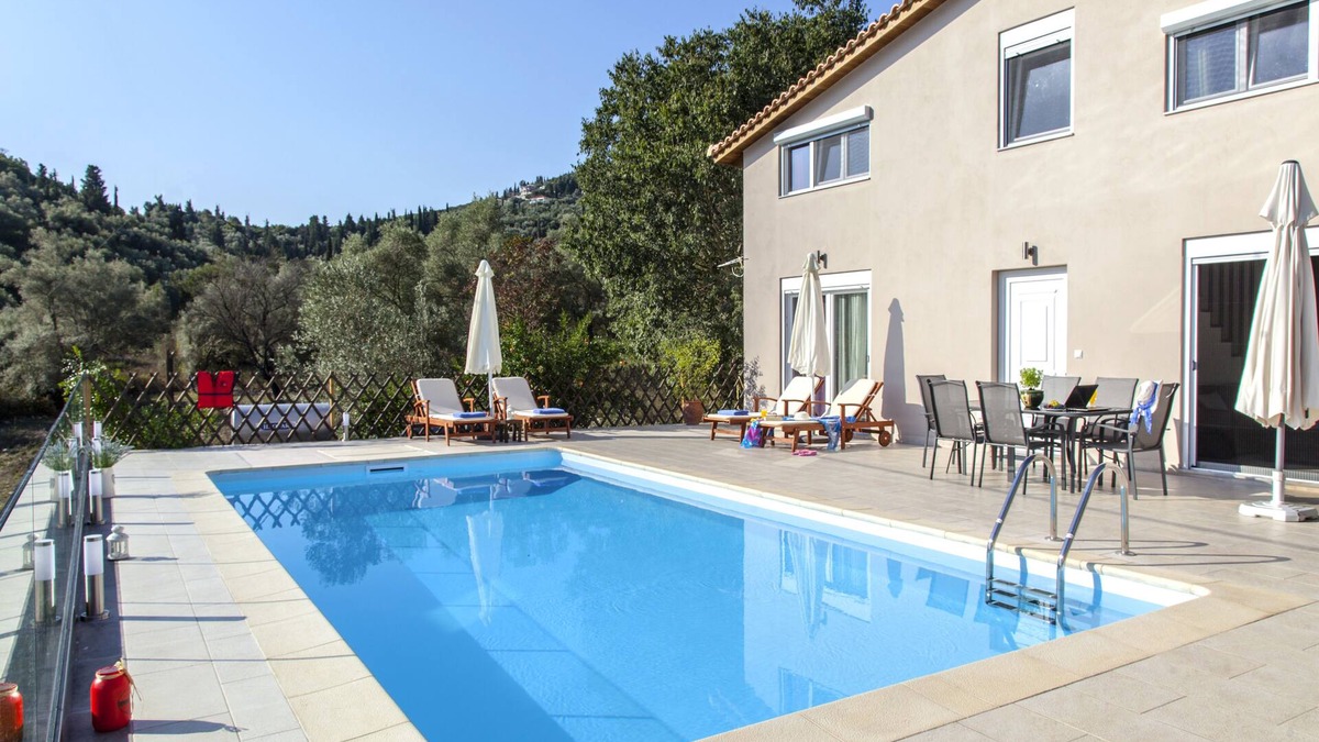Lygia Villa | Family Friendly Villa Manos with Private Pool and BBQ