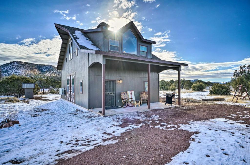 Williams House | Family-Friendly Williams Cabin with Gas Grill