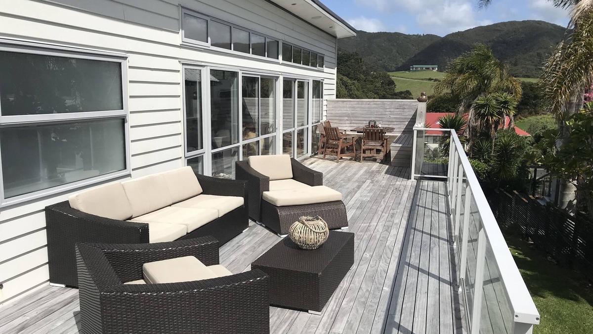 Langs Beach House | Family Fun at Langs