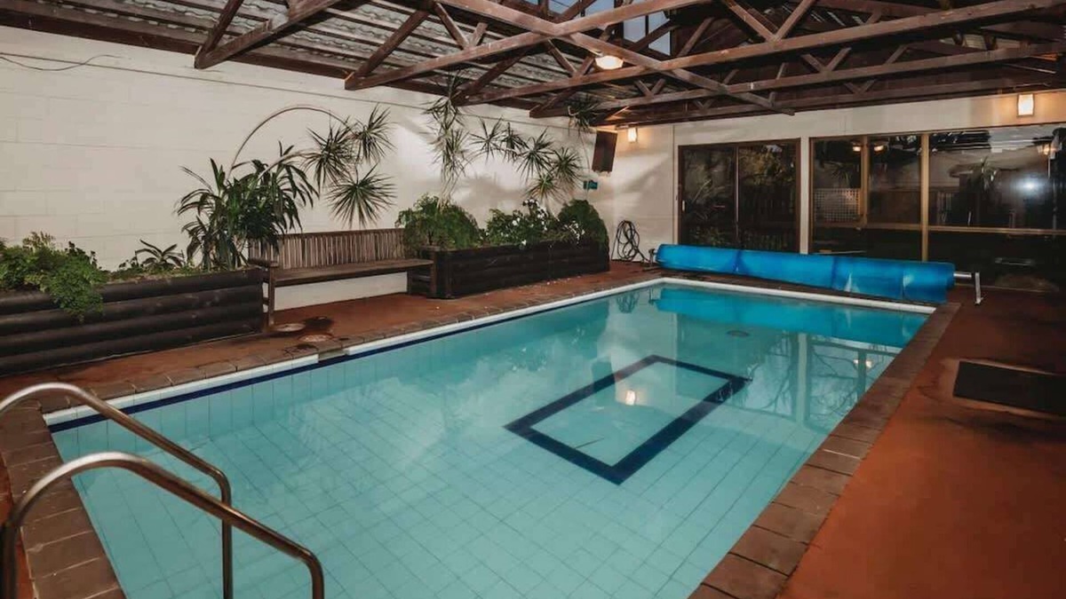 Bell Block House | Family Fun Home with Indoor Pool