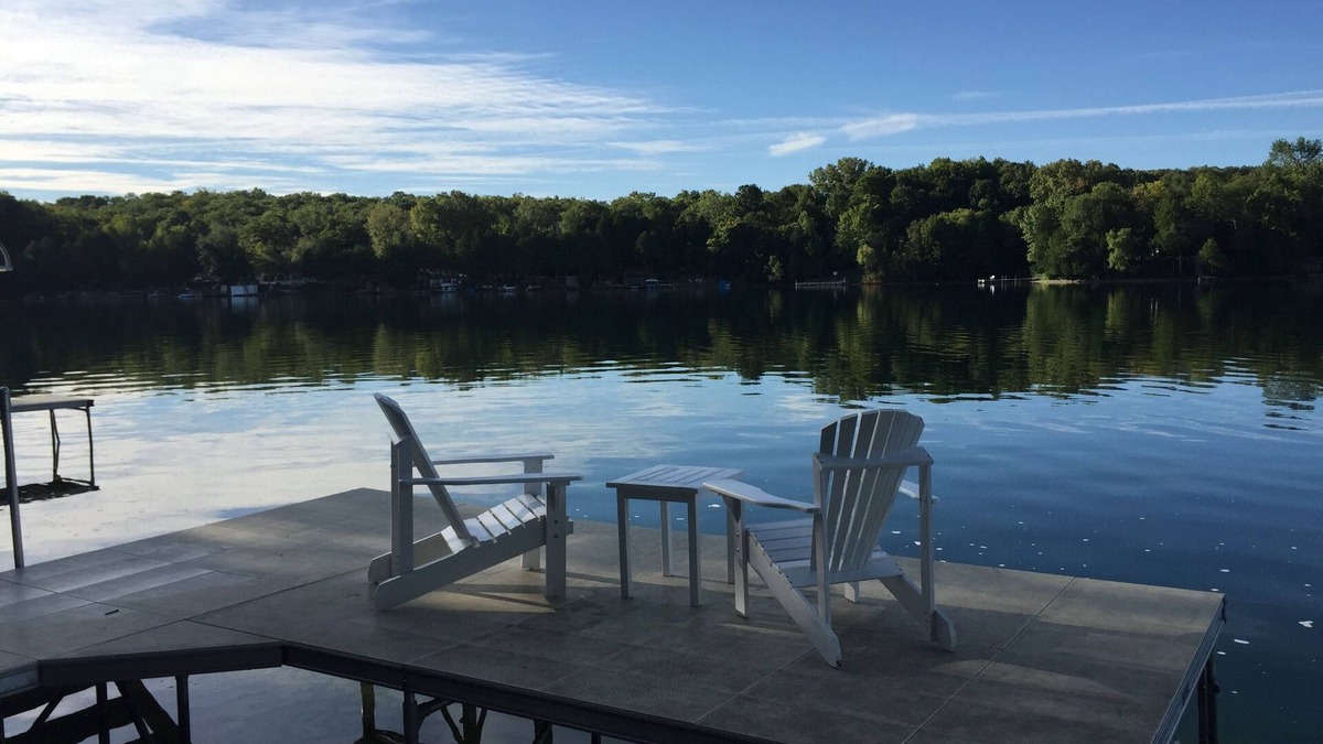 Plymouth House | Family Fun on Crystal Lake Island - minutes to Road America, hiking, PGA Golf