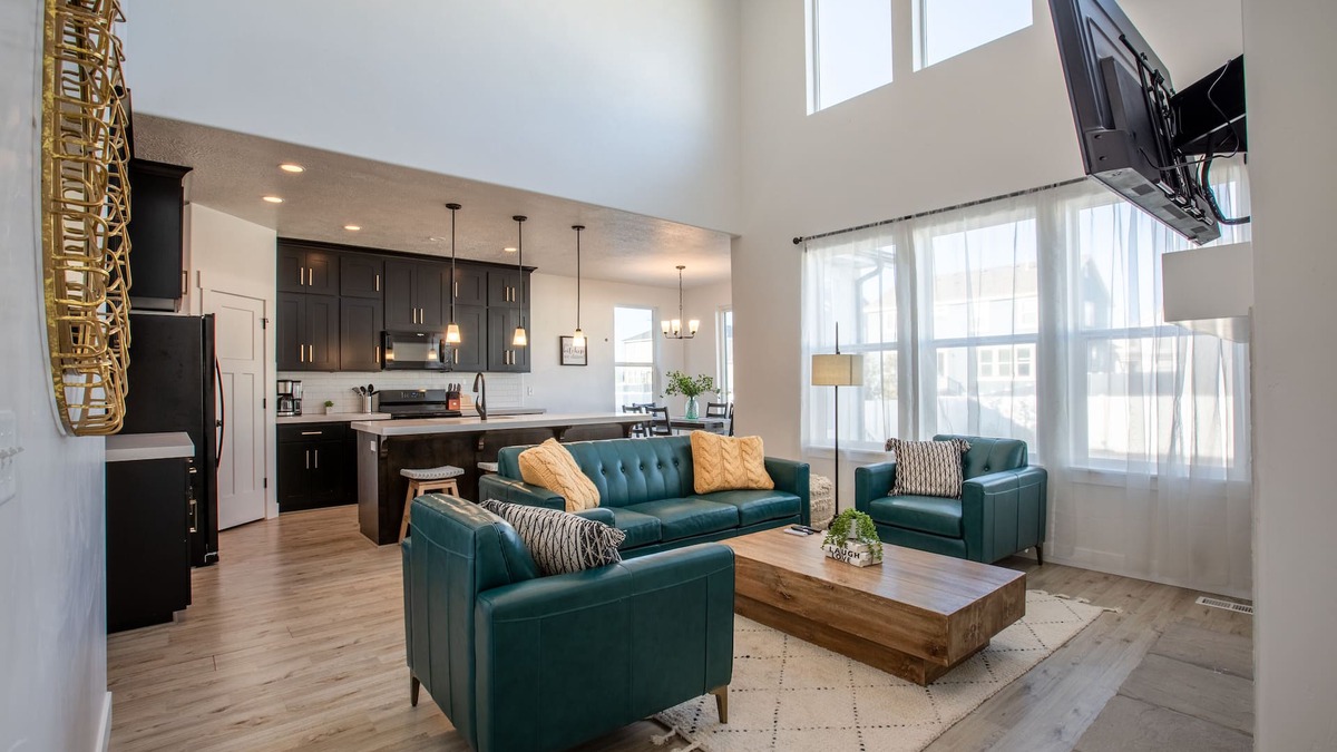 American Fork House | Family Gathering Place 6 BD Home Hot Tub sleeps 12