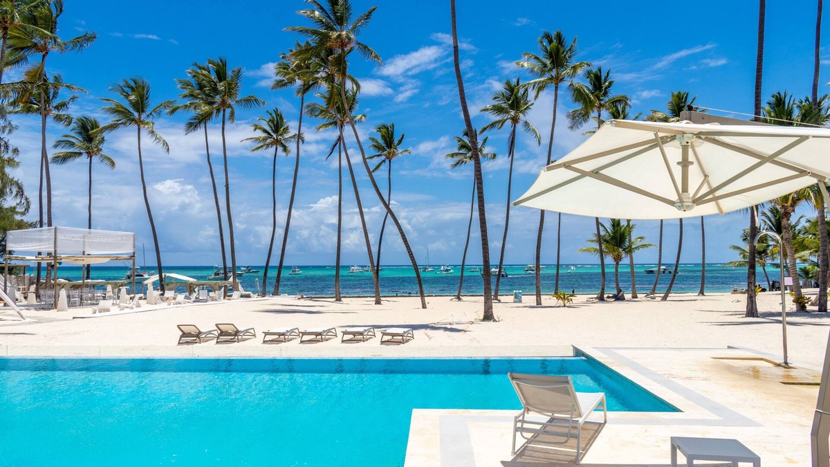 Bavaro Apartment | Family Getaway Apartment - On The Beach