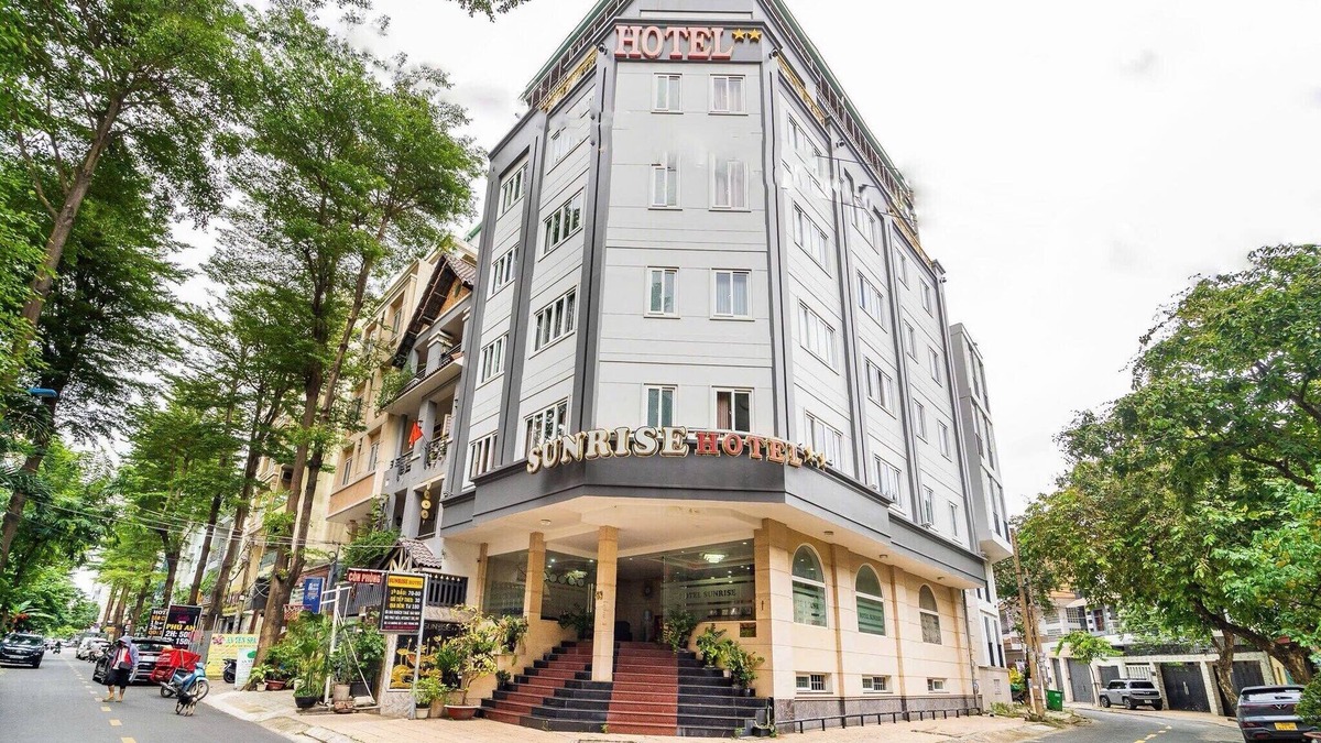 Binh Chanh House | Family Getaway – Spacious Triple at Trung Son