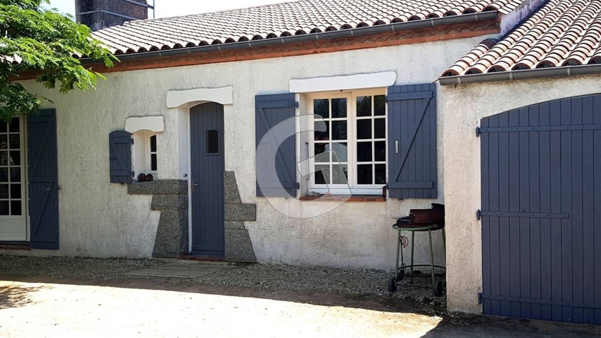 Saint-Vincent-sur-Jard House | Family home near beach with garden and parking in Saint-Vincent-sur-Jard