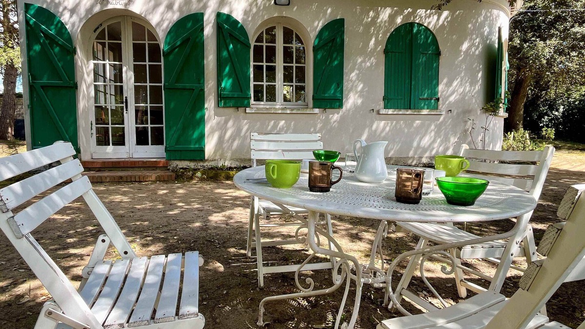 Saint-Palais-sur-Mer House | Family home Saint Palais sur Mer