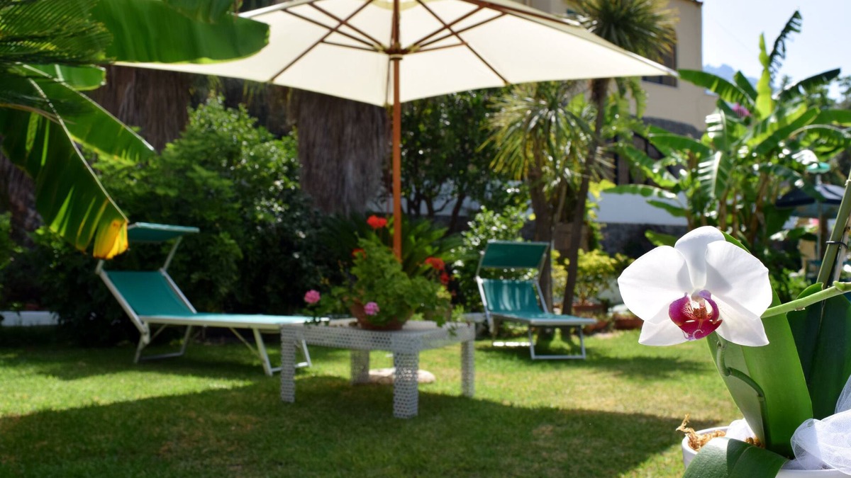 Forio House | Family home. Between downtown and the Poseidon Spa. Villettalucia Forio