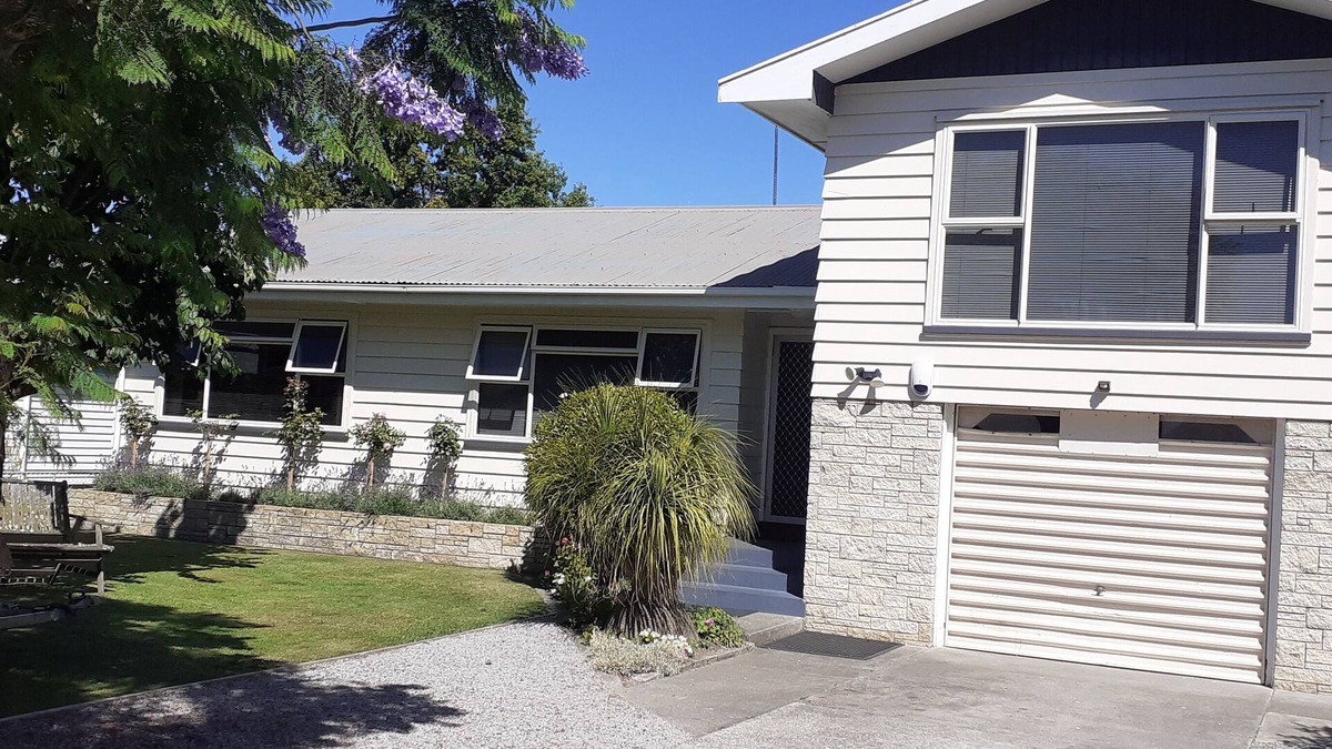 Napier House | Family home for Elton John or Art Deco