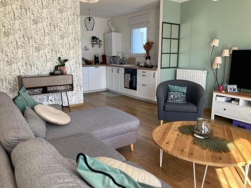 Plescop Apartment | Family home