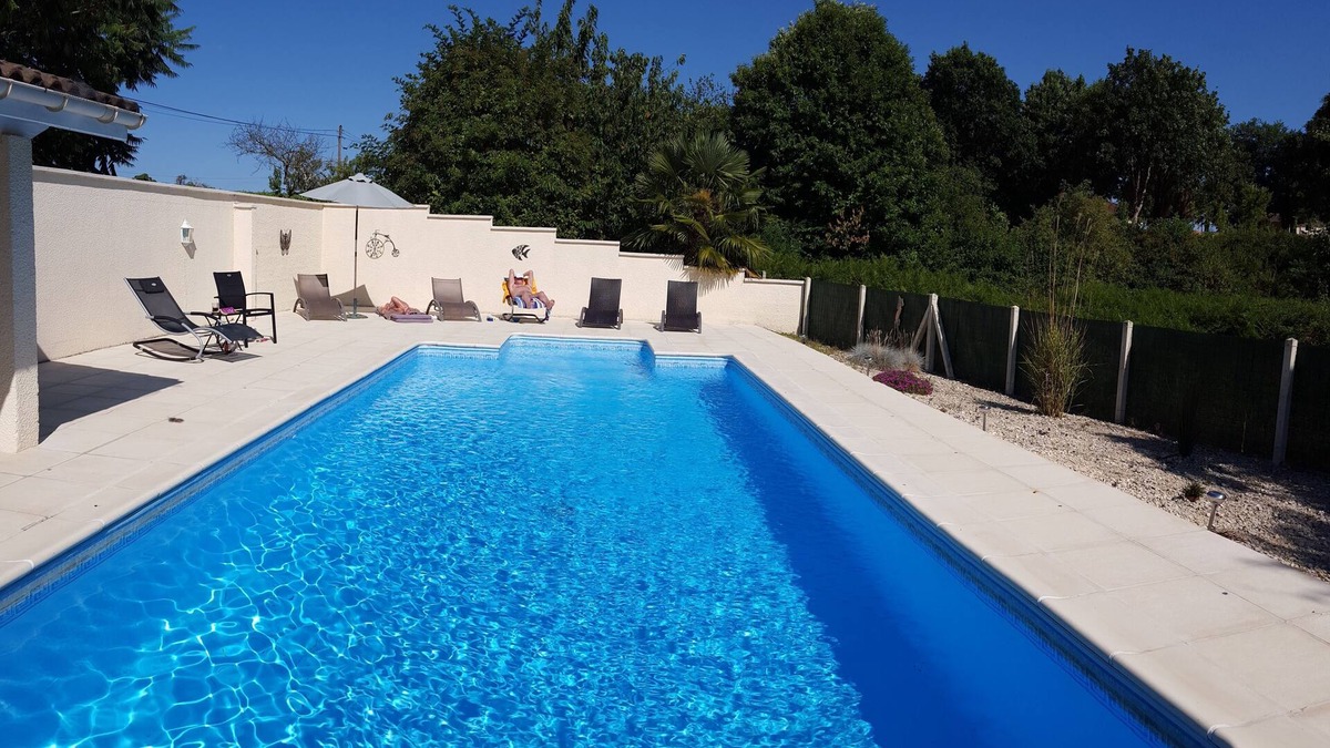 Neuvicq Villa | Family Home in the Charente Region with private heated pool